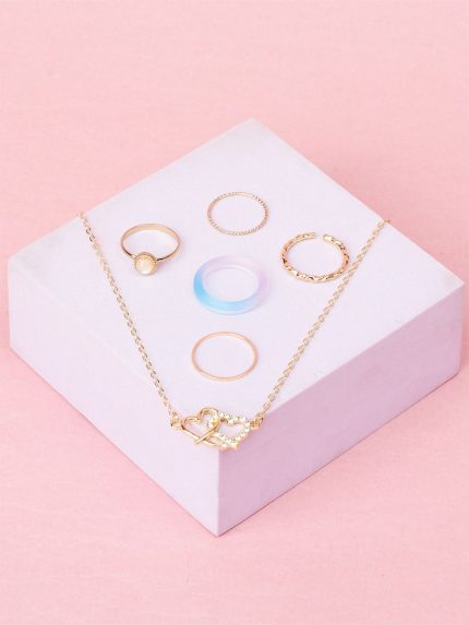 Set Of 5 Rings & Chain Set