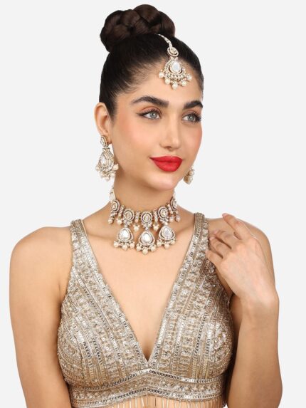 Stone Studded Jewellery Set